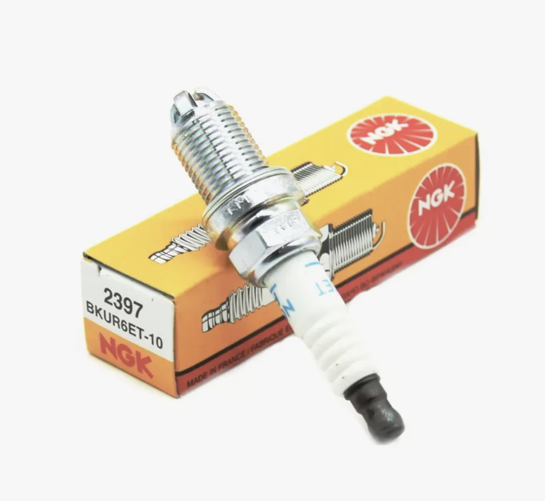Свеча зажигания 2397 BKUR6ET10 NGK