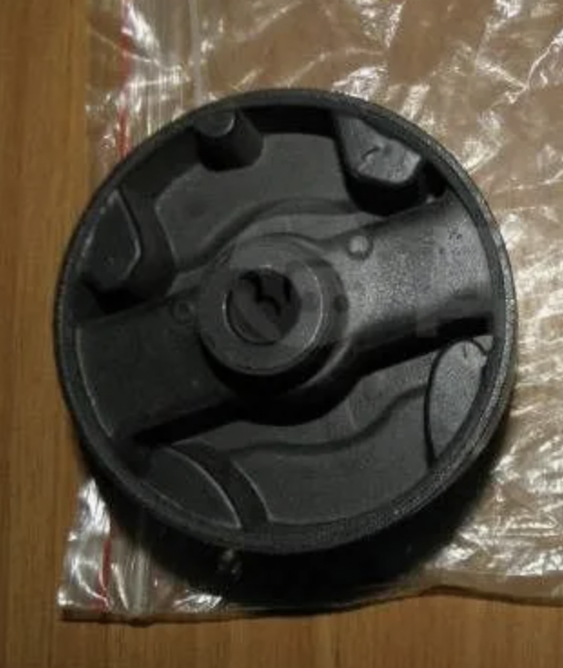 Сайлентблок задний нижнего поперечного рычага T0930F RBI