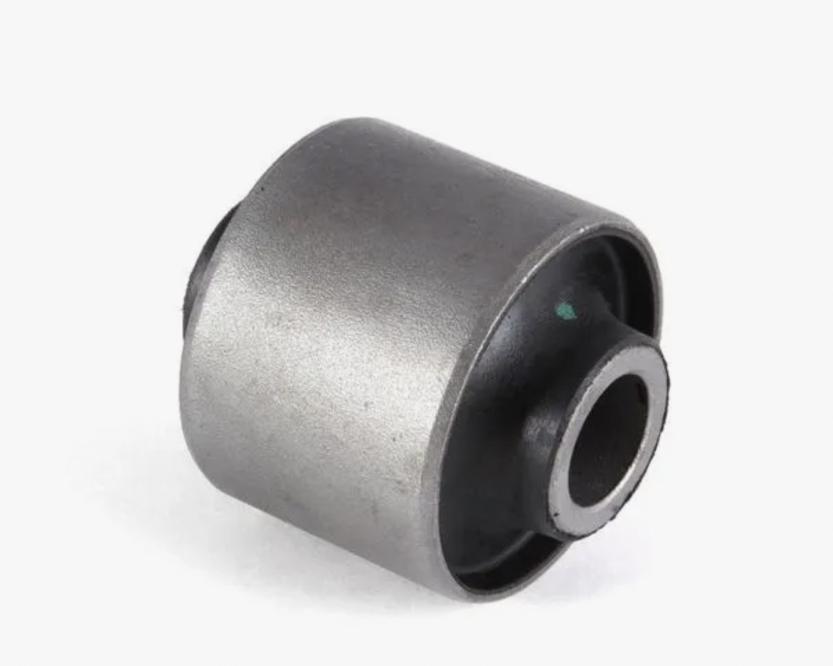 Сайлентблок задний поперечного балки малый T24FJ80W RBI