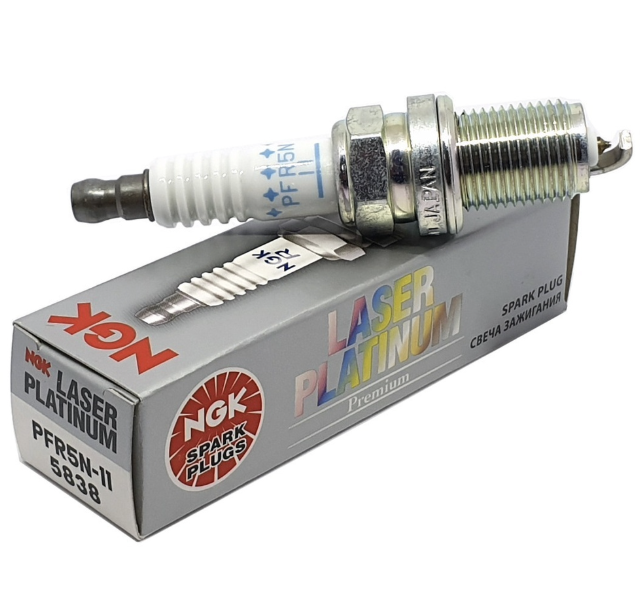 Свеча зажигания 5838